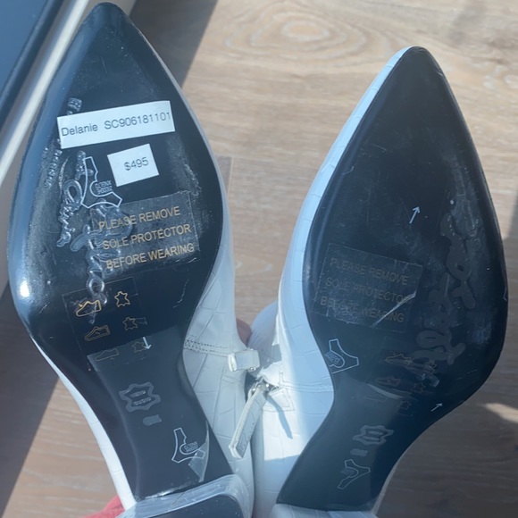 Alice + Olivia white patent leather boots - Picture 6 of 8